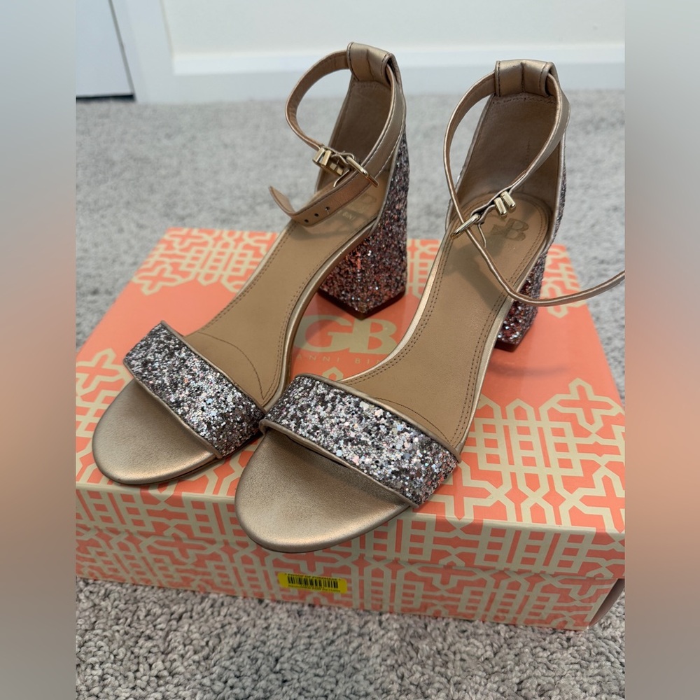 Gianni Bini Gold and Silver Glitter Heels size 5.5